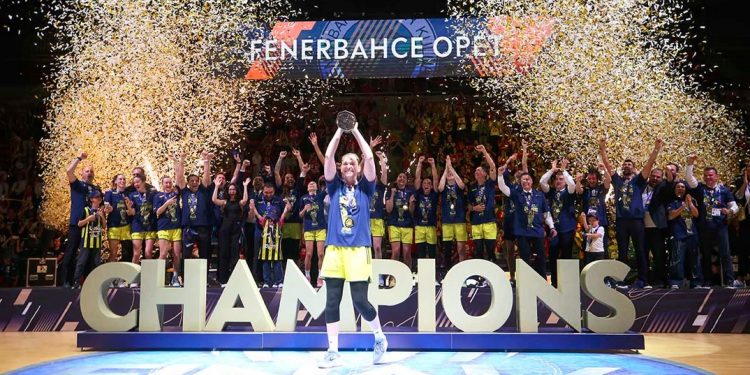 Euroleague Şampiyonu Fenerbahçe Opet