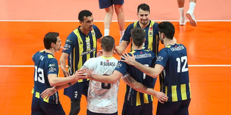 Fenerbahçe Erkek Voleyboal Takımı