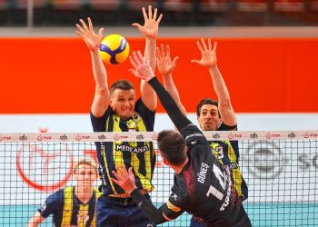 İstanbul Gençlik - Fenerbahçe Medicana