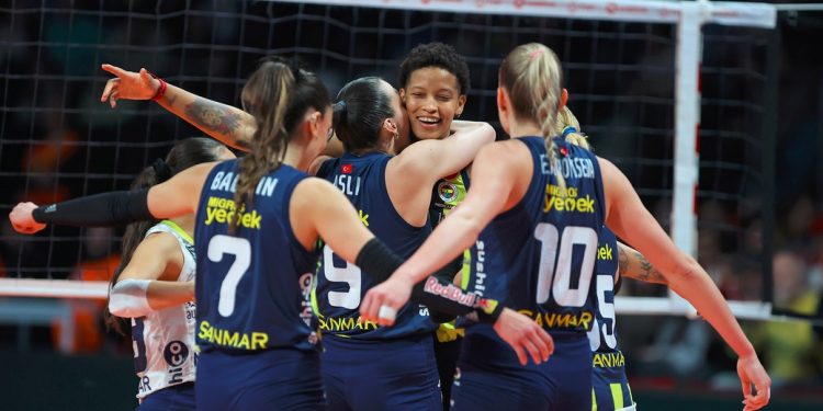 Fenerbahçe Kadın Voleybol Takımı