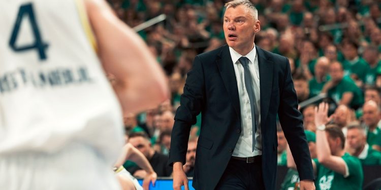 Fenerbahçe Erkek Basketbol Takımı Başantrenörü Sarunas Jasikevicius