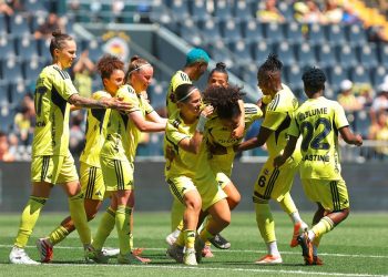 Fenerbahçe Kadın Futbol Takımı