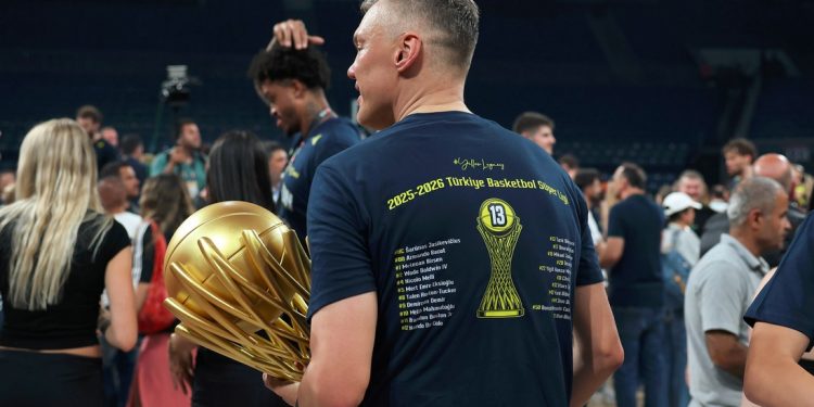 Fenerbahçe Erkek Basketbol Takımı Başantrenörü Sarunas Jasikevicius
