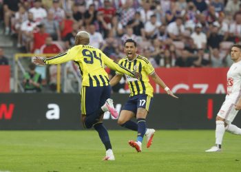 Fenerbahçe, Şampiyonlar Ligi’nde 3. ön eleme turuna yükseldi