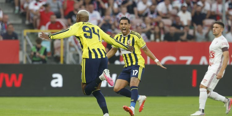 Fenerbahçe, Şampiyonlar Ligi’nde 3. ön eleme turuna yükseldi
