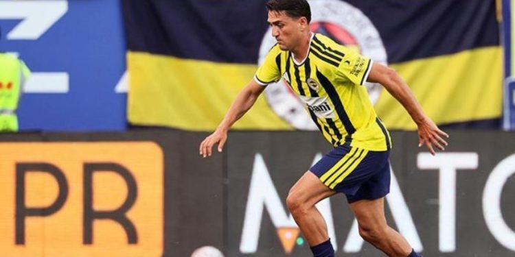Fenerbahçe, Cengiz Ünder ile yolları ayırdı