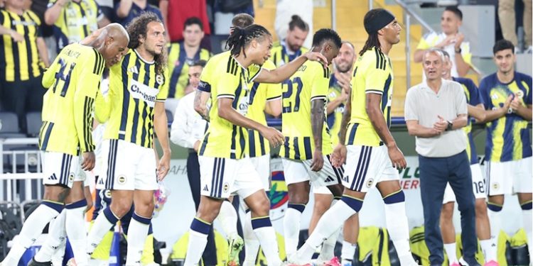 Fenerbahçe Futbol Takımı