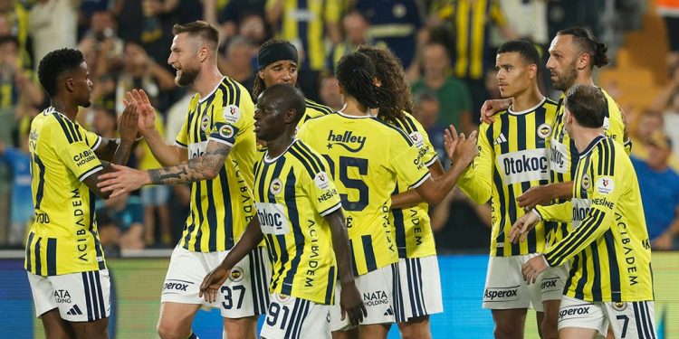 Fenerbahçe Futbol Takımı