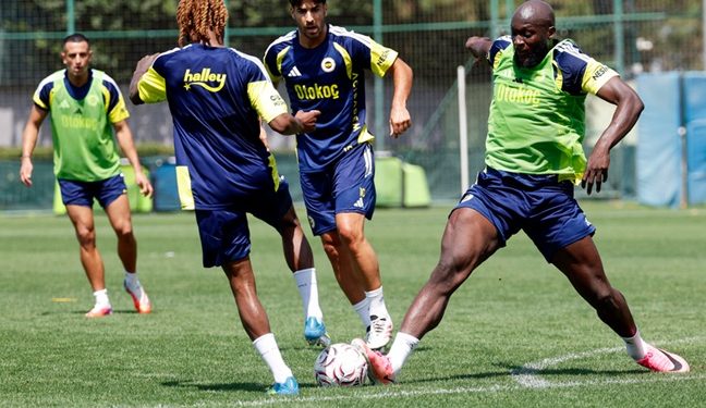 Fenerbahçe'de Konyaspor maçının hazırlıkları başladı