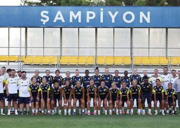 Fenerbahçe Kadın Futbol Takımı