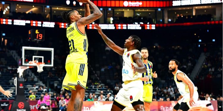 Fenerbahçe Tarfin - Dubai Basketball
