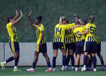 Fenerbahçe Kadın Futbol Takımı