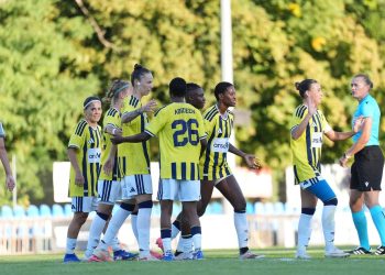 Fenerbahçe Kadın Futbol Takımı