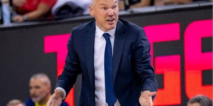 Fenerbahçe Erkek Basketbol Takımı Başantrenörü Sarunas Jasikevicius