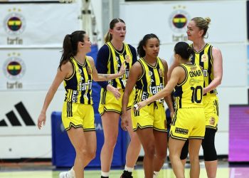 Fenerbahçe Kadın Basketbol Takımı