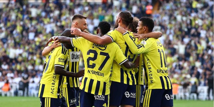 Fenerbahçe Futbol Takımı