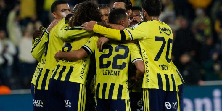 Fenerbahçe Futbol Takımı