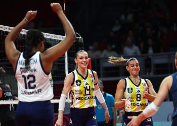 Fenerbahçe Kadın Voleybol Takımı